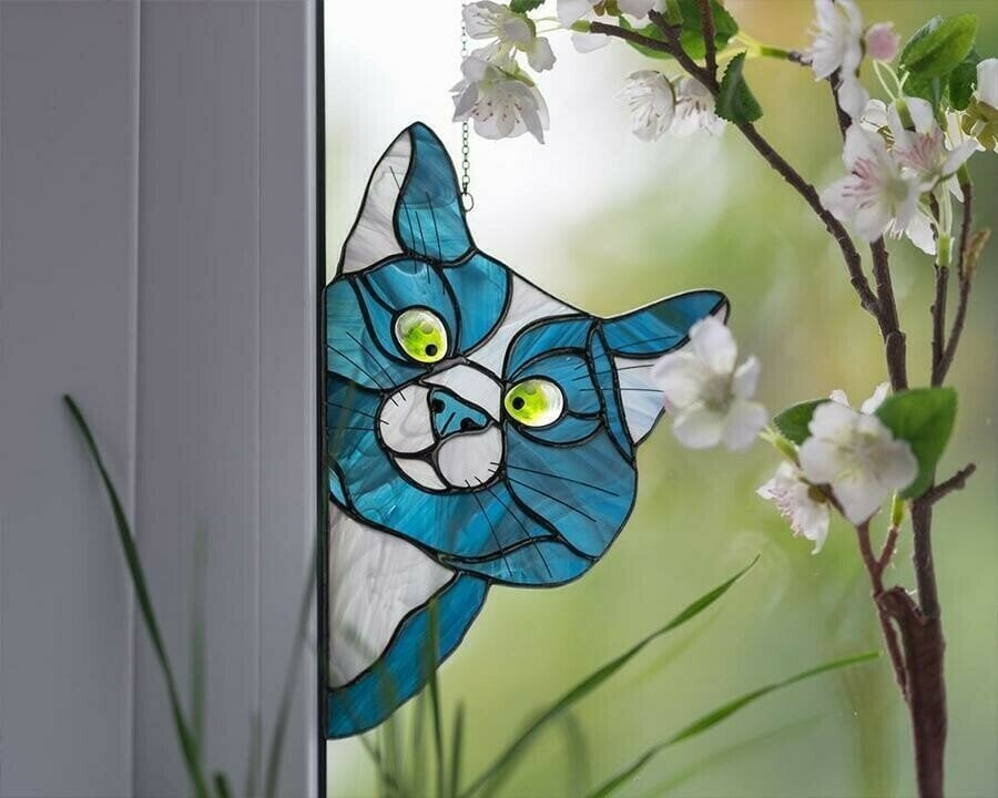 Glosrity Peeking Cat